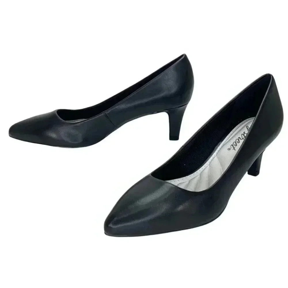 Easy Street Passion Black Faux Leather Womens Heels Size 5.5M